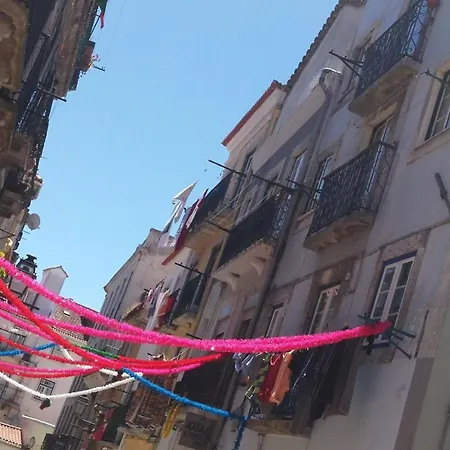 Amazing Camoes - Chiado, * リスボン