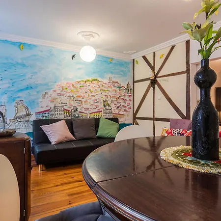 Amazing Camoes - Chiado, Лиссабон