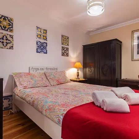 Amazing Camoes - Chiado, Apartment *