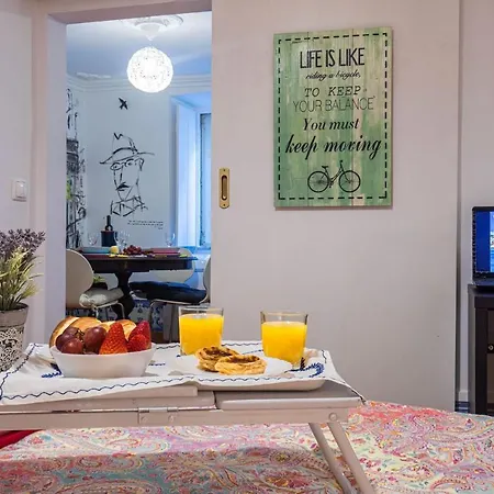 Apartment Amazing Camoes - Chiado, Lisbon
