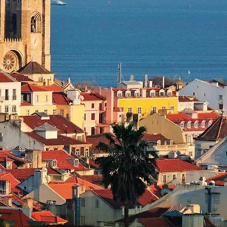 Amazing Camoes - Chiado, * Lisbon