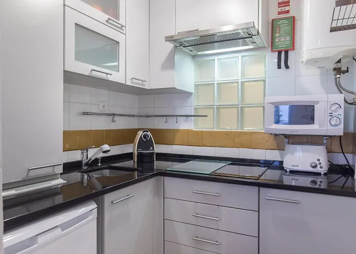 Amazing Camoes - Chiado, Апартаменты Лиссабон