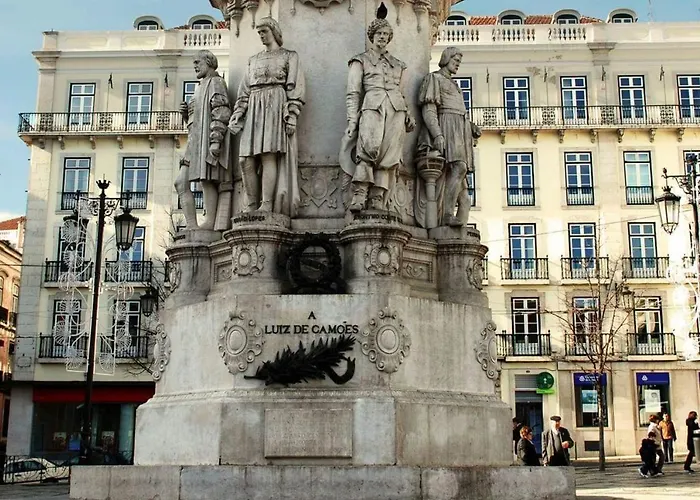 Апартаменты Amazing Camoes - Chiado, Лиссабон