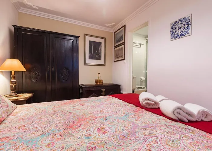 Amazing Camoes - Chiado,