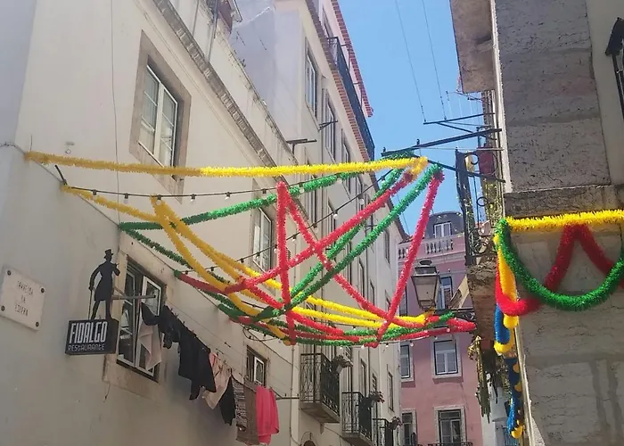 Amazing Camoes - Chiado, * Лиссабон