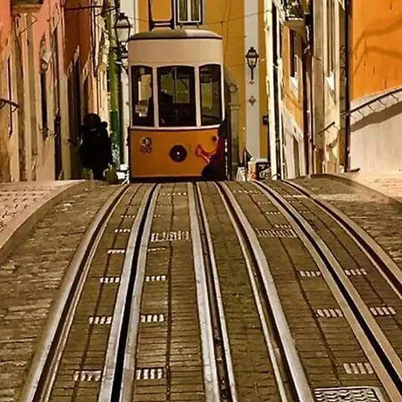 Апартаменты Amazing Camoes - Chiado, *